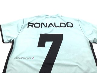 ropa futbol sin marca