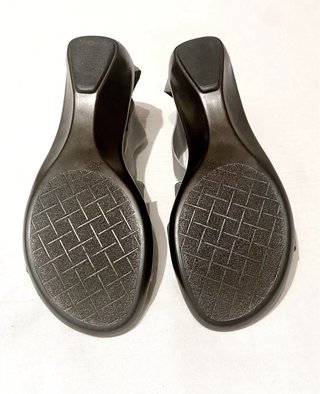 Maria Jaen - Sandalias plateadas (cuña) de piel 38