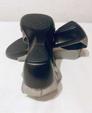 Maria Jaen - Sandalias plateadas (cuña) de piel 38