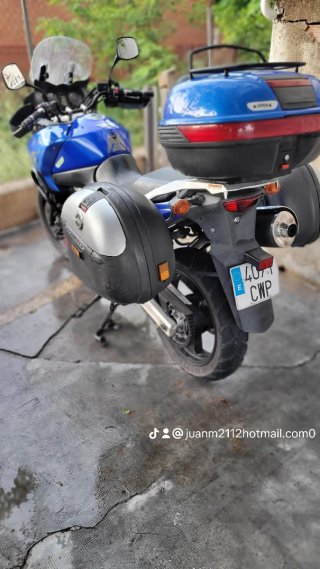 SUZUKI V-STROM 650CV. 2004  YÓ MUCHAS ENFERMEDADES