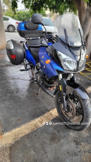 SUZUKI V-STROM 650CV. 2004  YÓ MUCHAS ENFERMEDADES