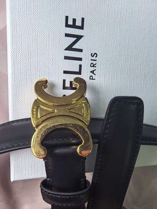Cintura Celine Nera con Fibbia Dorata Triomphe