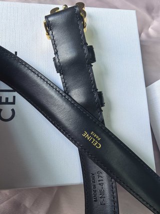 Cintura Celine Nera con Fibbia Dorata Triomphe