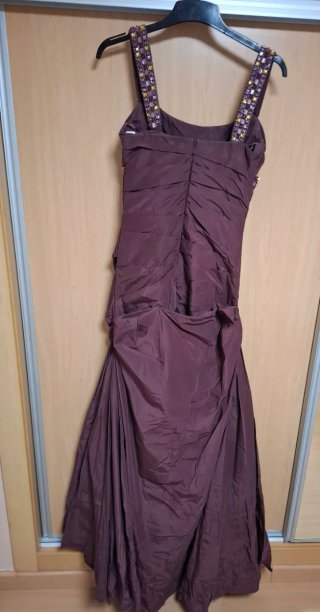 Vestido de fiesta color burdeos talla 40