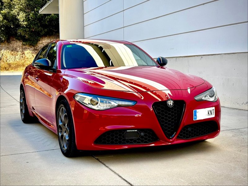 ALFA ROMEO GIULIA - foto 1