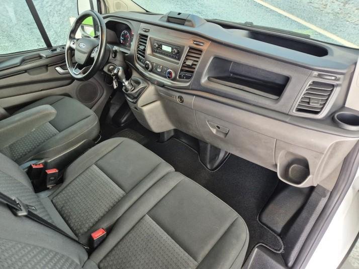Ford Transit Custom 2022, foto 8