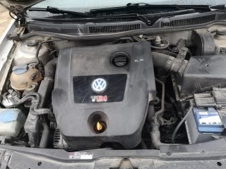 Volkswagen Golf 2000