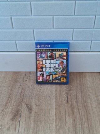 PS4 Pro 1TB Blanca + 4 Juegos + 2 Mandos
