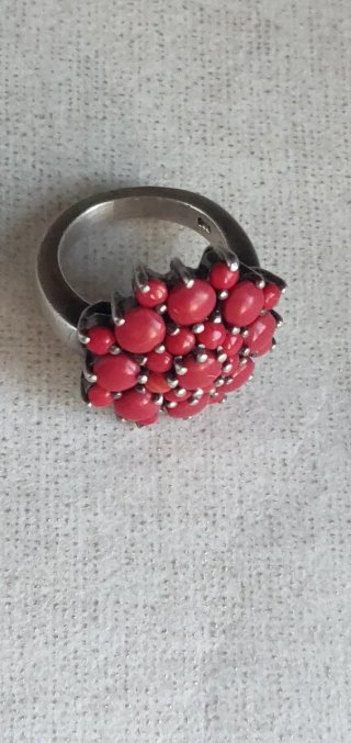 Anillo Vintage Plata 925 y Coral Rojo