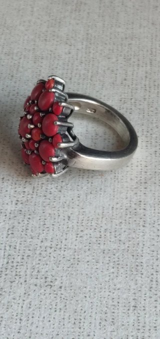 Anillo Vintage Plata 925 y Coral Rojo
