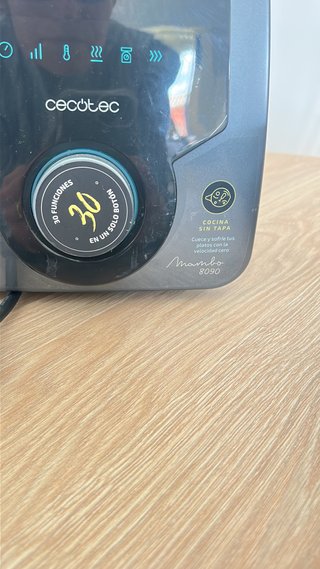 Robot de cocina Mambo Cecotec. El vaso no calienta