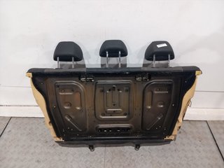ASIENTOS TRASEROS MERCEDES-BENZ CLASE C (BM 204)