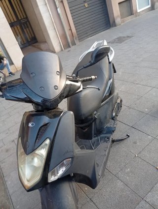 KYMCO Agility City 125 Negra