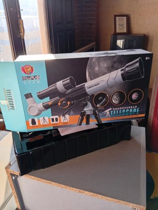 Telescopio infantil nuevo