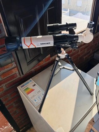 Telescopio infantil nuevo