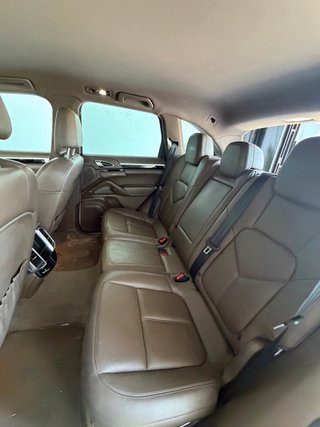 Porsche Cayenne 2012