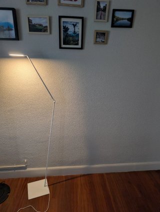 Lámpara de pie Zara Home blanca