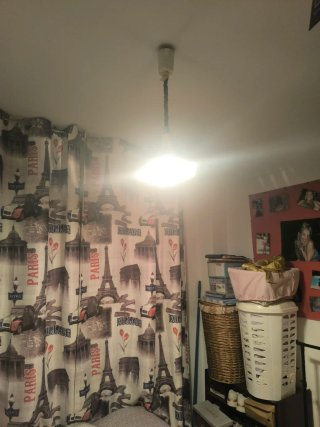 Se alquila habitación