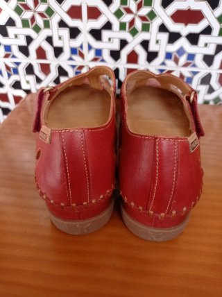 Sandalias Pikolinos Cuero Marrón y Rojo