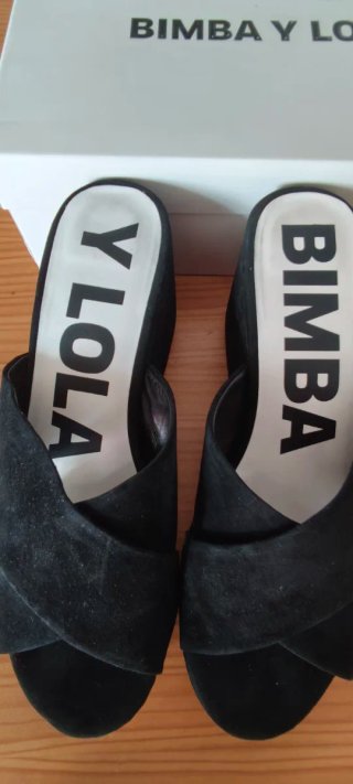 Sandalias Bimba y Lola Negras
