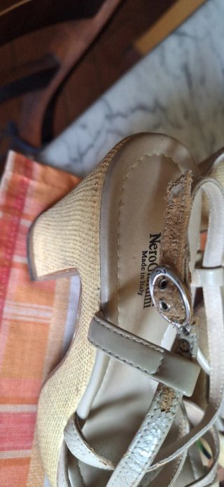 Sandali Nero Giardini Beige/Bianco