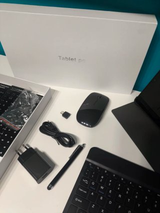 Tablet 10 Negra con Funda