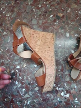 Sandalias cuña