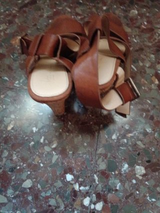 Sandalias cuña