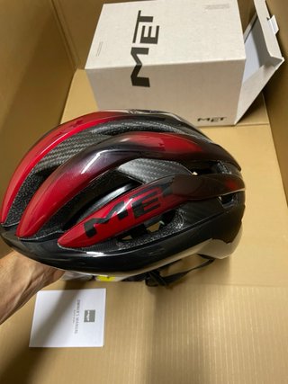 Casco MET Trenta 3K Carbon