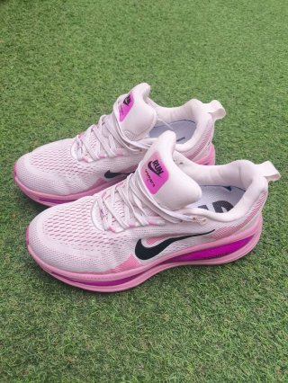 Zapatillas Nike Vomero 18