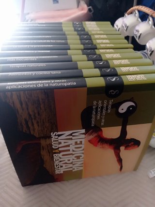 Conjunto de libros medicina natural salud y bienes