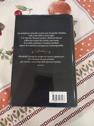 Assassinio in Cornovaglia libro di Elizabeth Georg