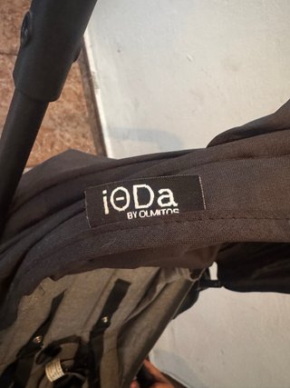 Silla de paseo ligera gris