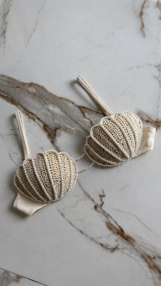 Bikini conchiglia perle beige