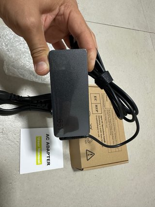 Adaptador de corriente Apex 65W