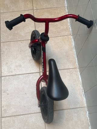 Bicicleta Chicco Red Bullet 2 años
