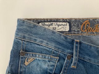 Quiksilver. Pantalón vaquero azul. W32