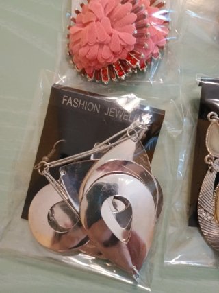 Set Bigiotteria: Anello, Orecchini, Pendente