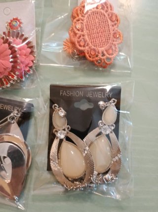 Set Bigiotteria: Anello, Orecchini, Pendente