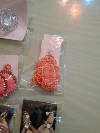 Set Bigiotteria: Anello, Orecchini, Pendente