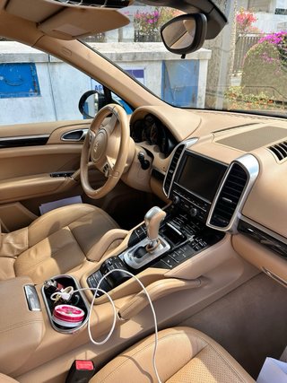 Porsche Cayenne 2012