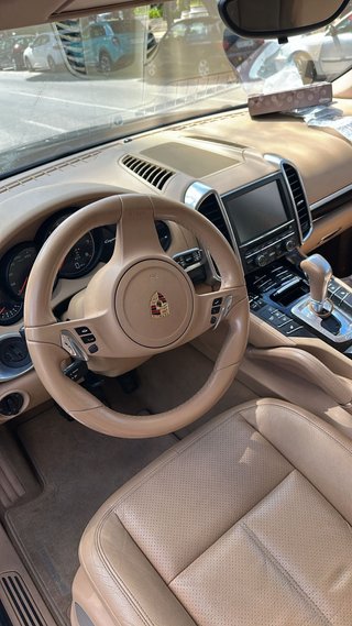 Porsche Cayenne 2012