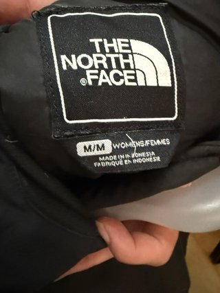Abrigo The North Face Negro con Capucha