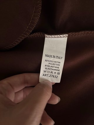 Chaqueta marrón con flecos