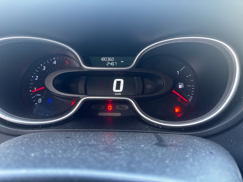 Renault Trafic 2020, foto 10