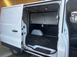 Renault Trafic VAN 2.0DCI 120CV 6V MUY CUIDADA!!