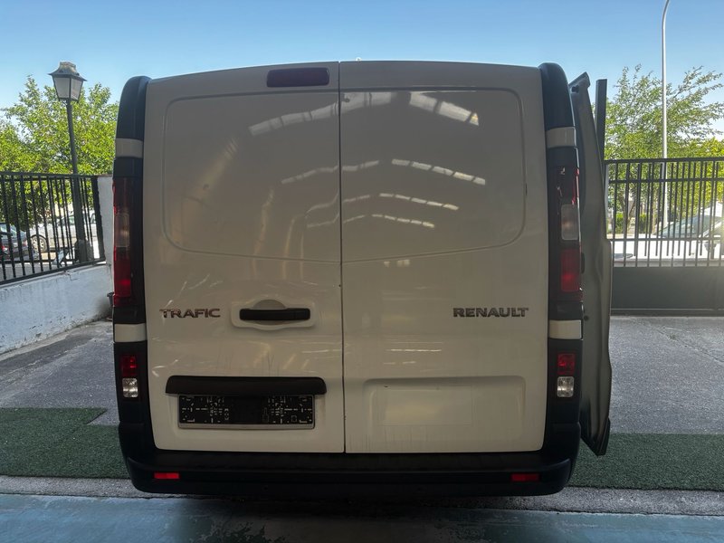 Renault Trafic 2020, foto 24