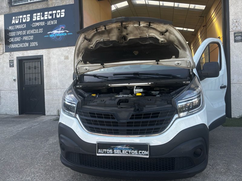 Renault Trafic 2020, foto 33