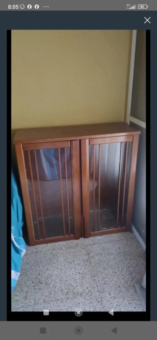 Mueble de salón con puertas de cristal 88x90x32