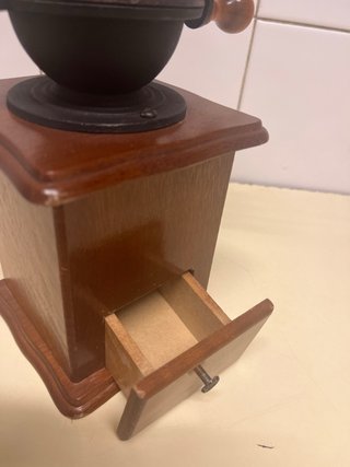 Molinillo de café vintage madera y metal